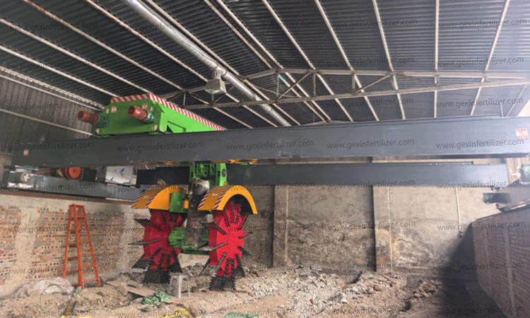 9.7m Organic Fertilizer Wheel-Type Compost Turner